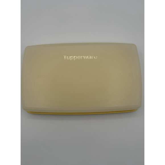 Vintage Tupperware 600 mL Rectangular Container Yellow Lid Snowflake Design - Picture 4 of 8